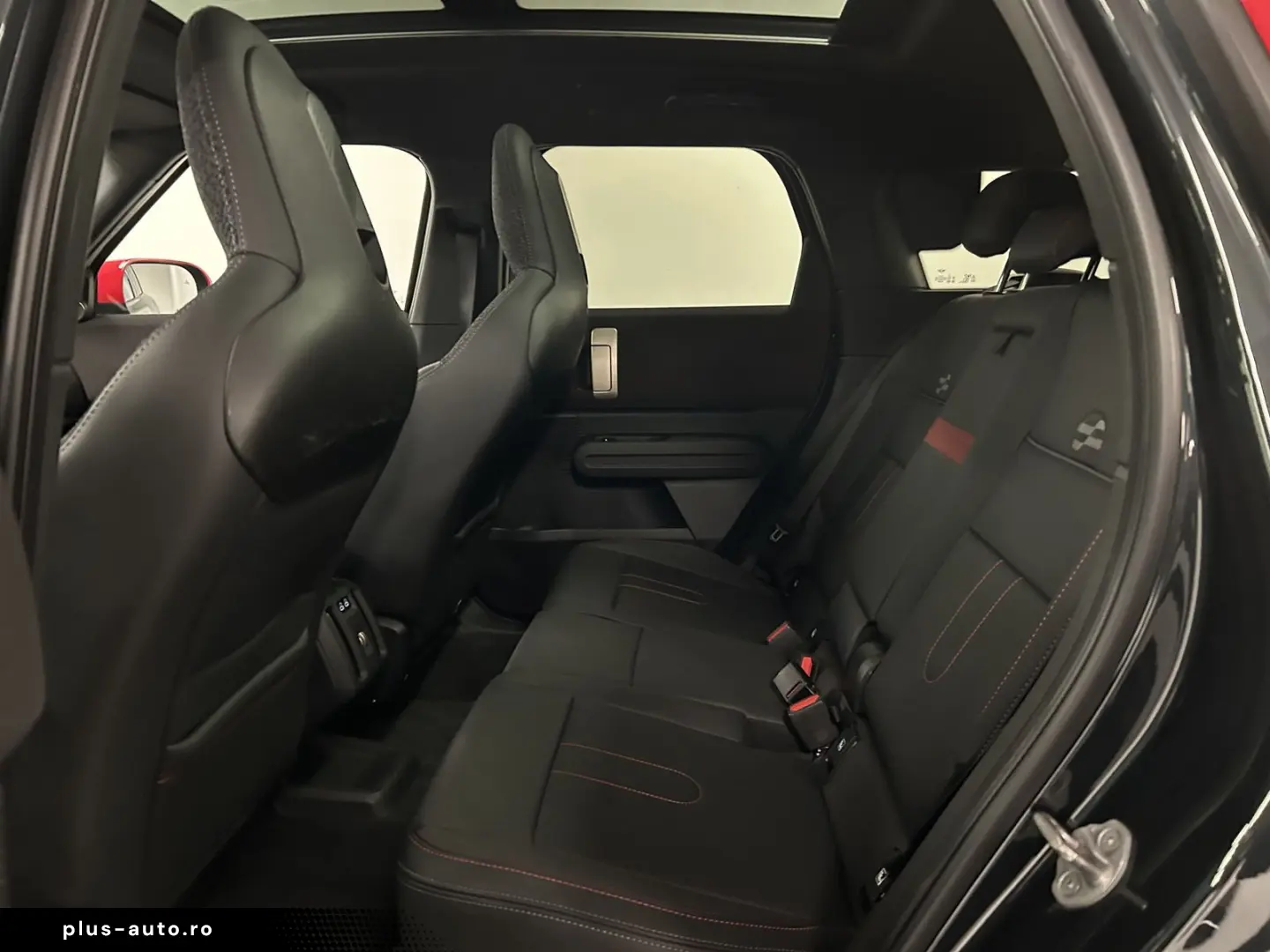 MINI John Cooper Works Countryman ALL4 JCW Trim DA. P