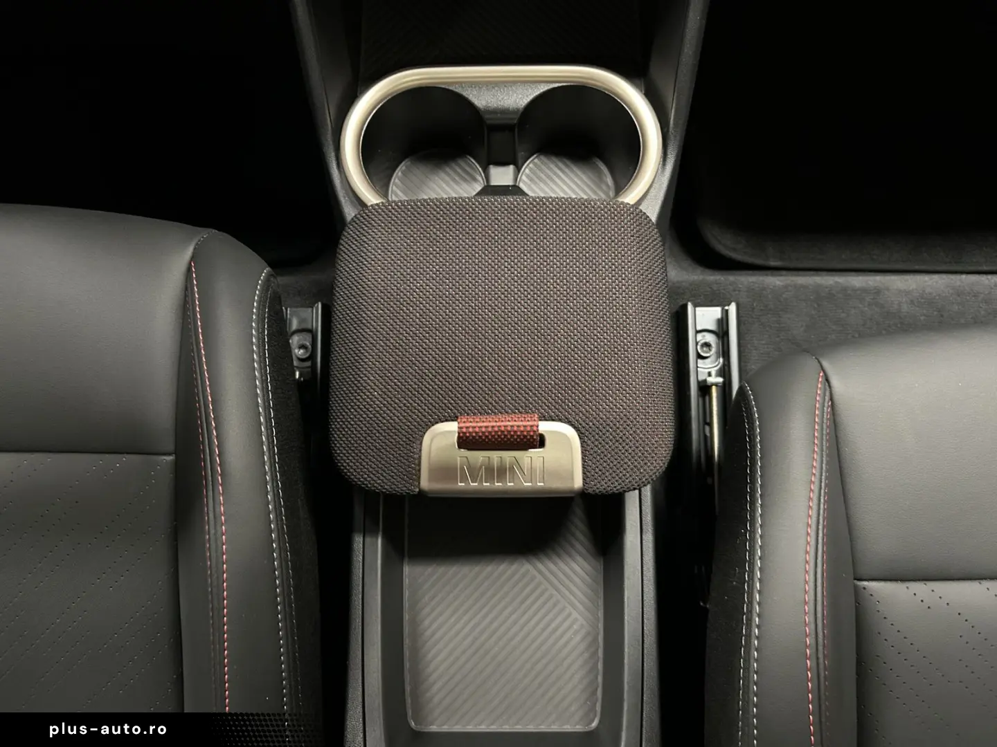 MINI John Cooper Works Countryman ALL4 JCW Trim DA. P