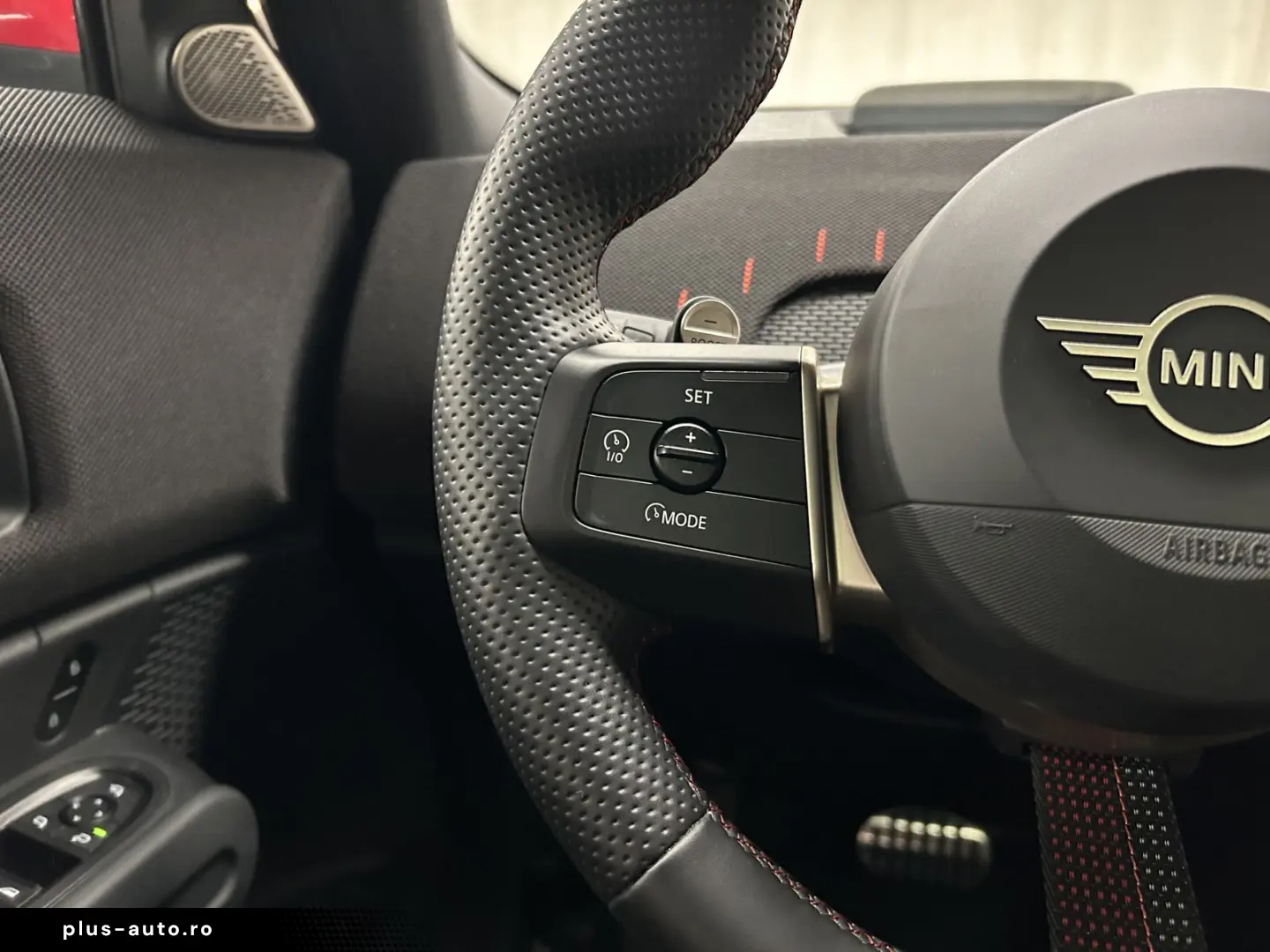MINI John Cooper Works Countryman ALL4 JCW Trim DA. P
