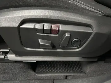 MINI John Cooper Works Countryman ALL4 JCW Trim DA. P
