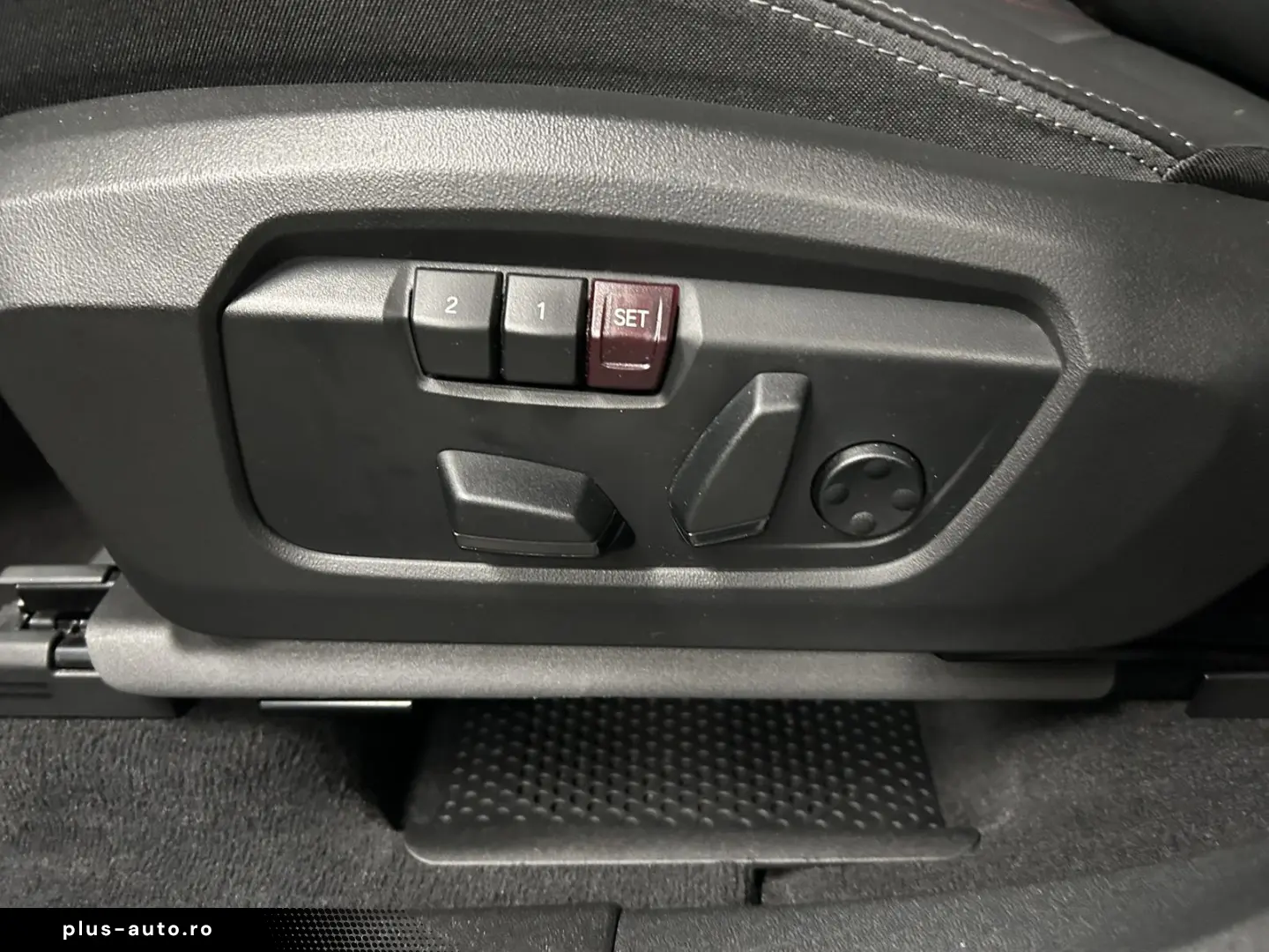 MINI John Cooper Works Countryman ALL4 JCW Trim DA. P