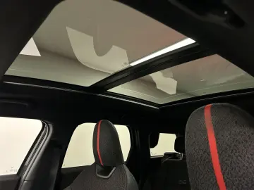 MINI John Cooper Works Countryman ALL4 JCW Trim DA. P