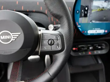 MINI Countryman John Cooper Works ALL4 JCW Trim PANO