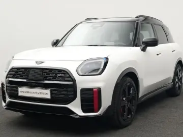 MINI Countryman JCW ALL4 John Cooper Works Trim Navi