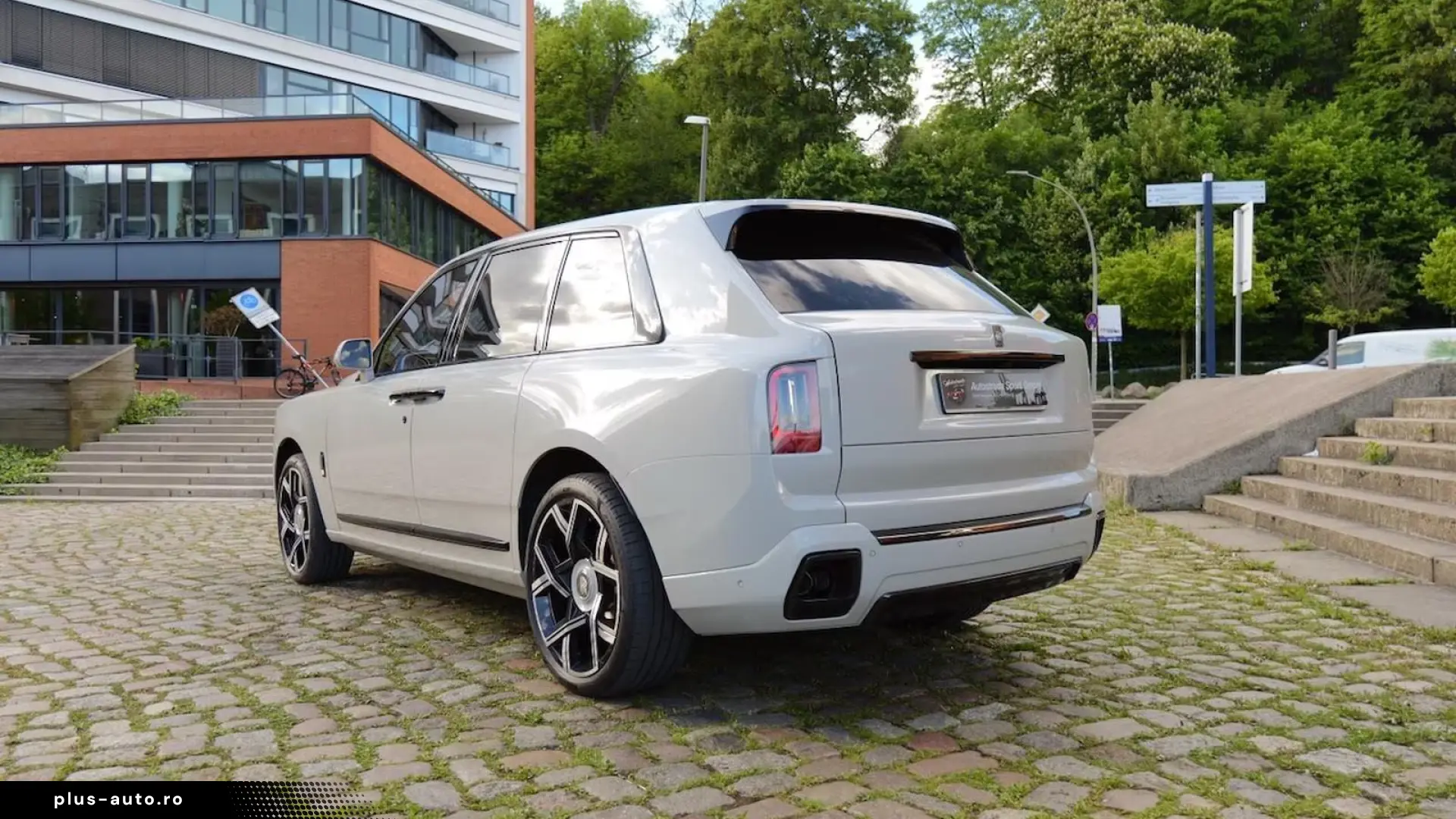 Rolls-Royce Cullian Black Badge 4 Seats I Starlight I TV I M