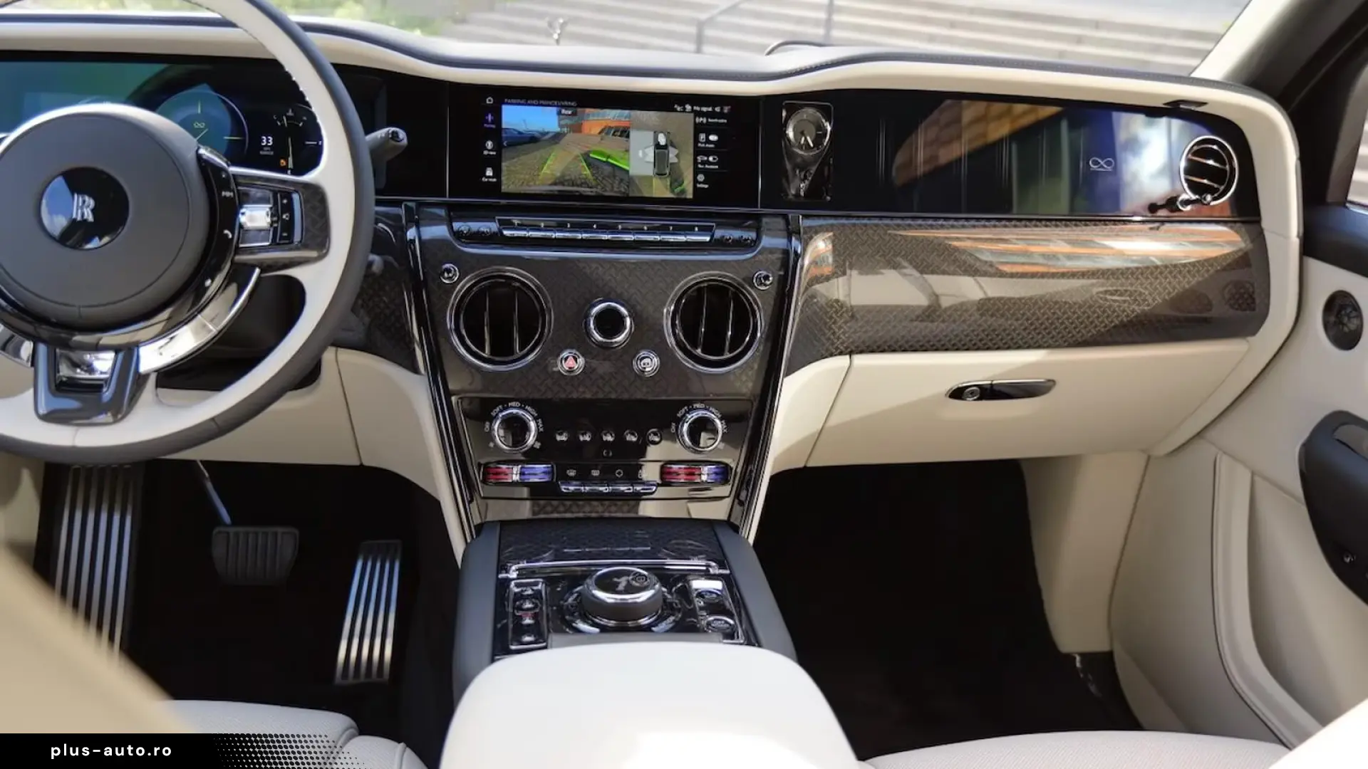 Rolls-Royce Cullian Black Badge 4 Seats I Starlight I TV I M