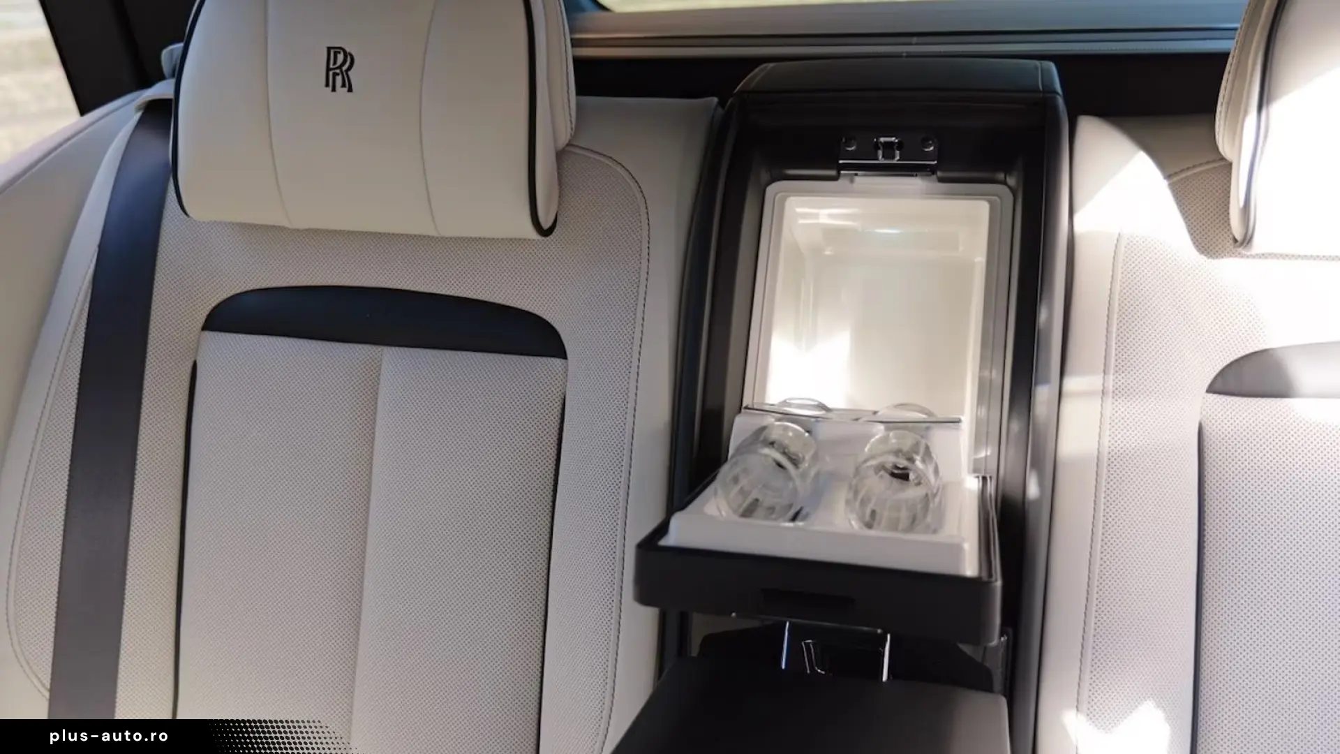 Rolls-Royce Cullian Black Badge 4 Seats I Starlight I TV I M