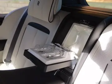 Rolls-Royce Cullian Black Badge 4 Seats I Starlight I TV I M