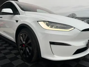 TESLA MODEL X PLAID   HARDWARE 4   6 SEATS