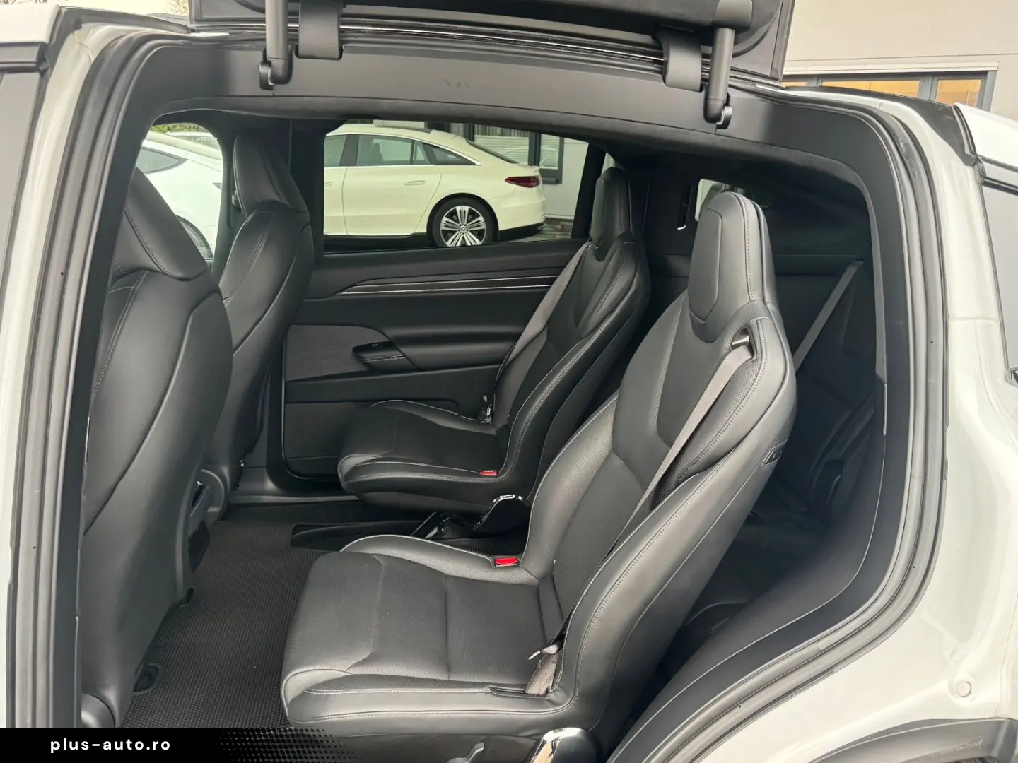 TESLA MODEL X PLAID   HARDWARE 4   6 SEATS