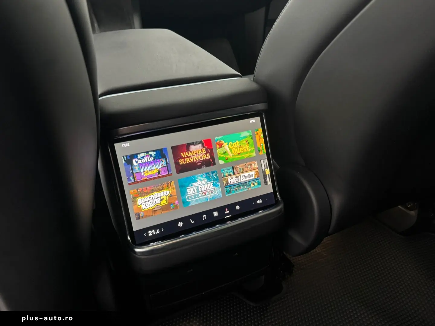 TESLA MODEL X PLAID   HARDWARE 4   6 SEATS