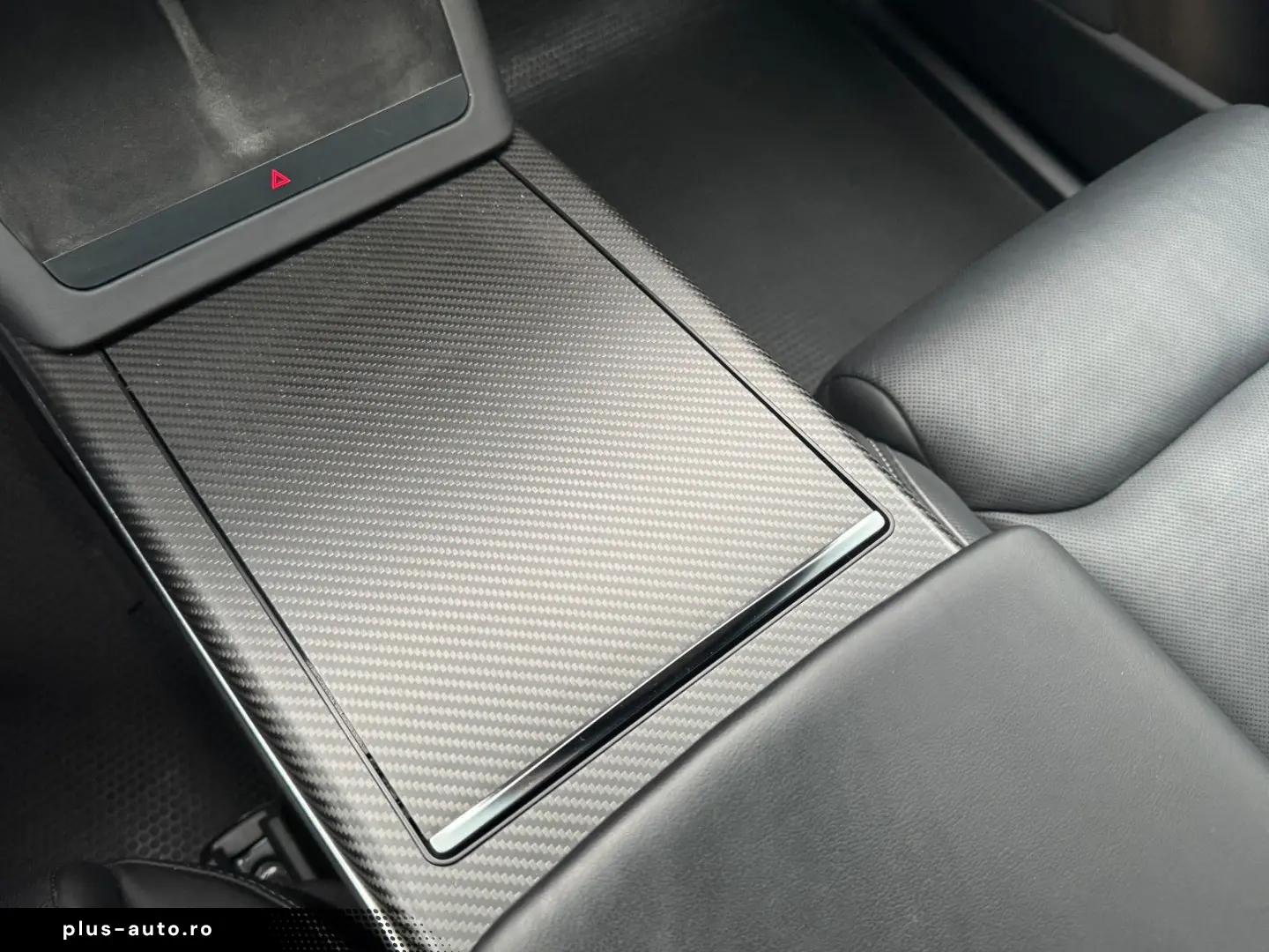 TESLA MODEL X PLAID   HARDWARE 4   6 SEATS
