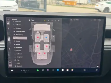 TESLA MODEL X PLAID   HARDWARE 4   6 SEATS