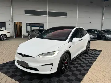 TESLA MODEL X PLAID   HARDWARE 4   6 SEATS
