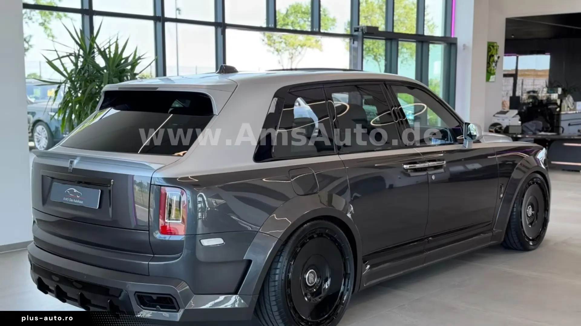 Rolls-Royce Cullinan Black Badge Novitec Overdo