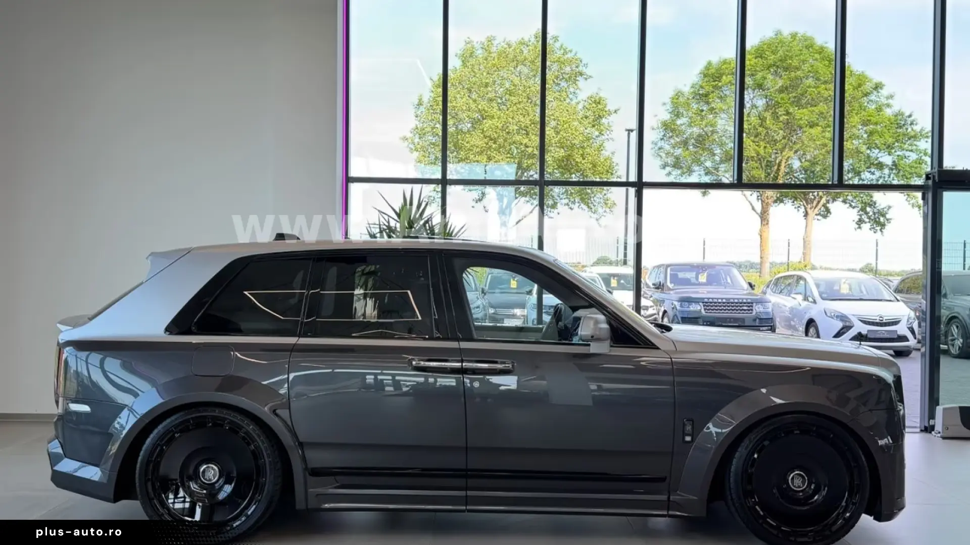 Rolls-Royce Cullinan Black Badge Novitec Overdo