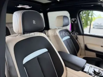 Rolls-Royce Cullinan Black Badge Novitec Overdo