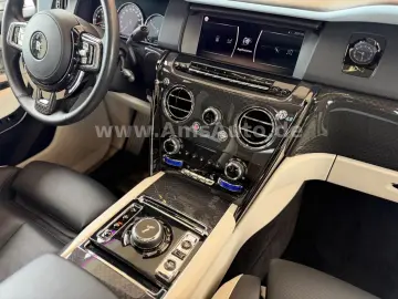 Rolls-Royce Cullinan Black Badge Novitec Overdo
