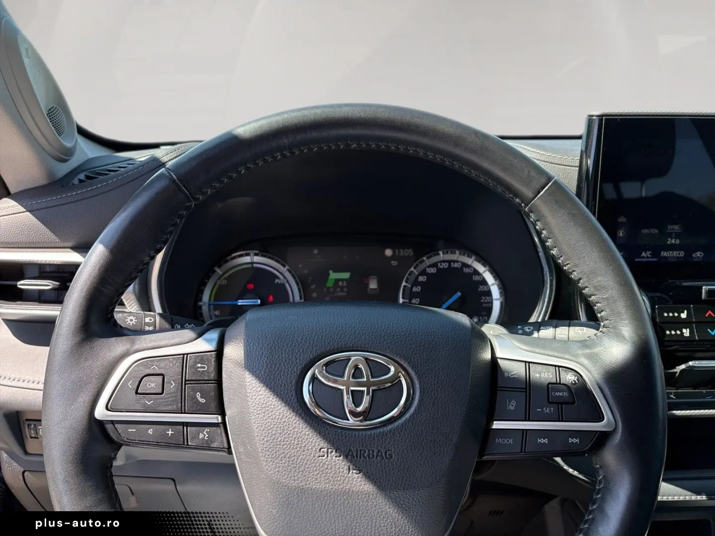 TOYOTA Highlander 2.5 Hybrid 5-Türer Luxury 7-Sitzer AU