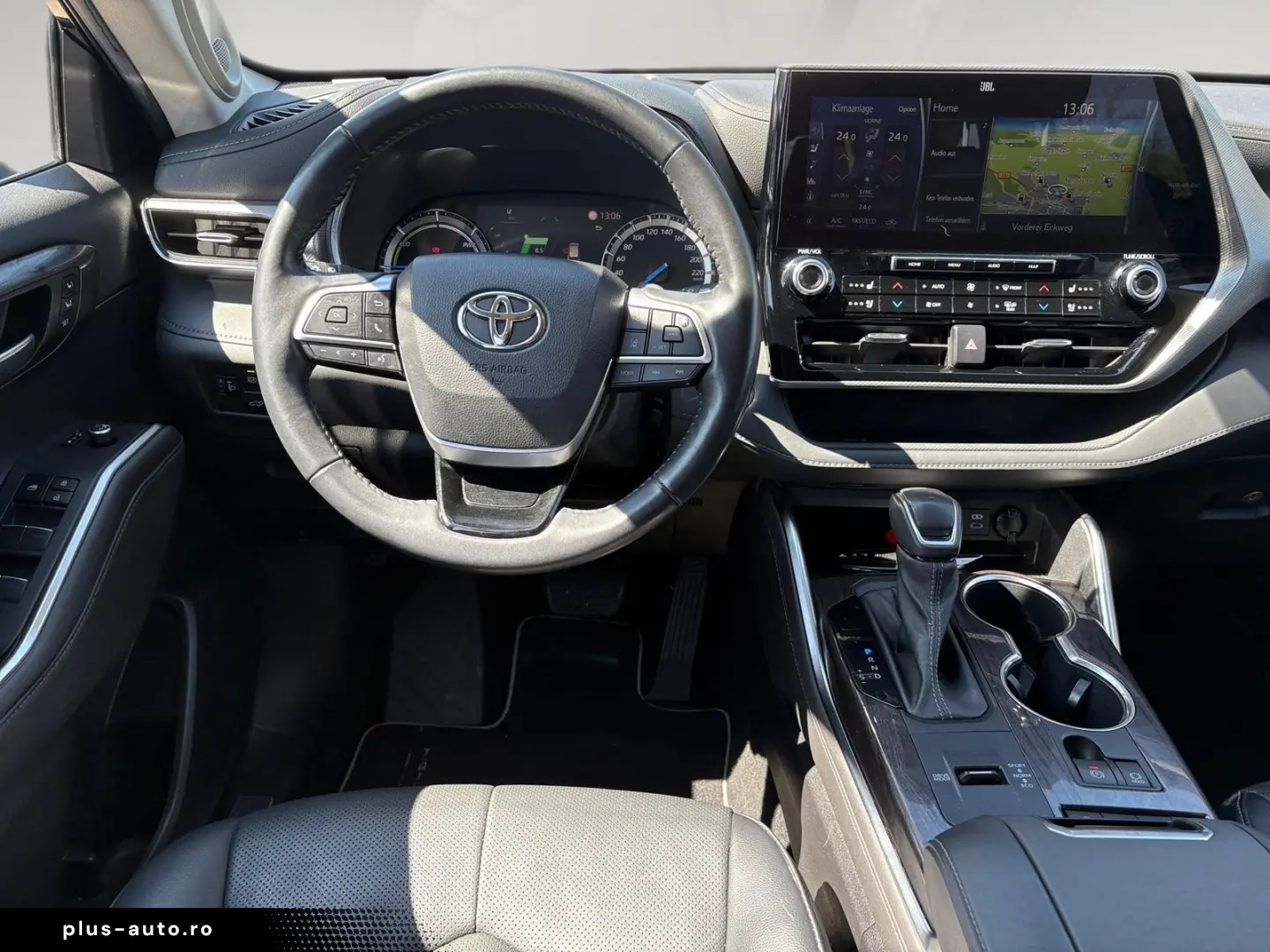 TOYOTA Highlander 2.5 Hybrid 5-Türer Luxury 7-Sitzer AU