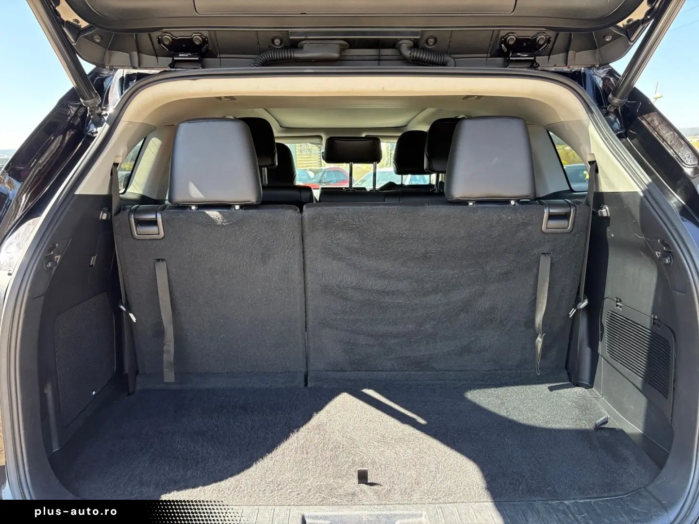 TOYOTA Highlander 2.5 Hybrid 5-Türer Luxury 7-Sitzer AU