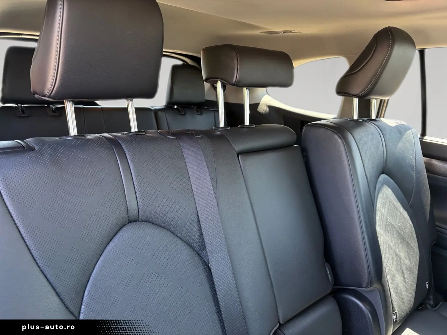 TOYOTA Highlander 2.5 Hybrid 5-Türer Luxury 7-Sitzer AU
