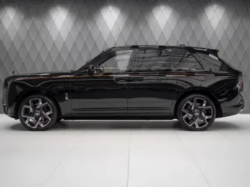 Rolls-Royce Cullinan BLACK BADGE 2026 BLACK BLACK-ORANGE