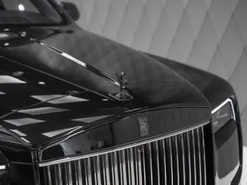 Rolls-Royce Cullinan BLACK BADGE 2026 BLACK BLACK-ORANGE