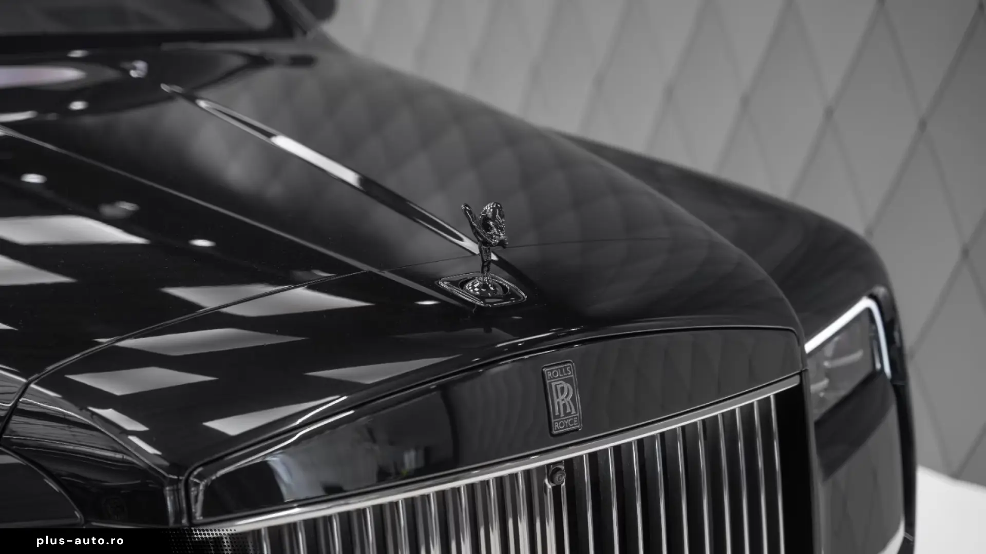 Rolls-Royce Cullinan BLACK BADGE 2026 BLACK BLACK-ORANGE