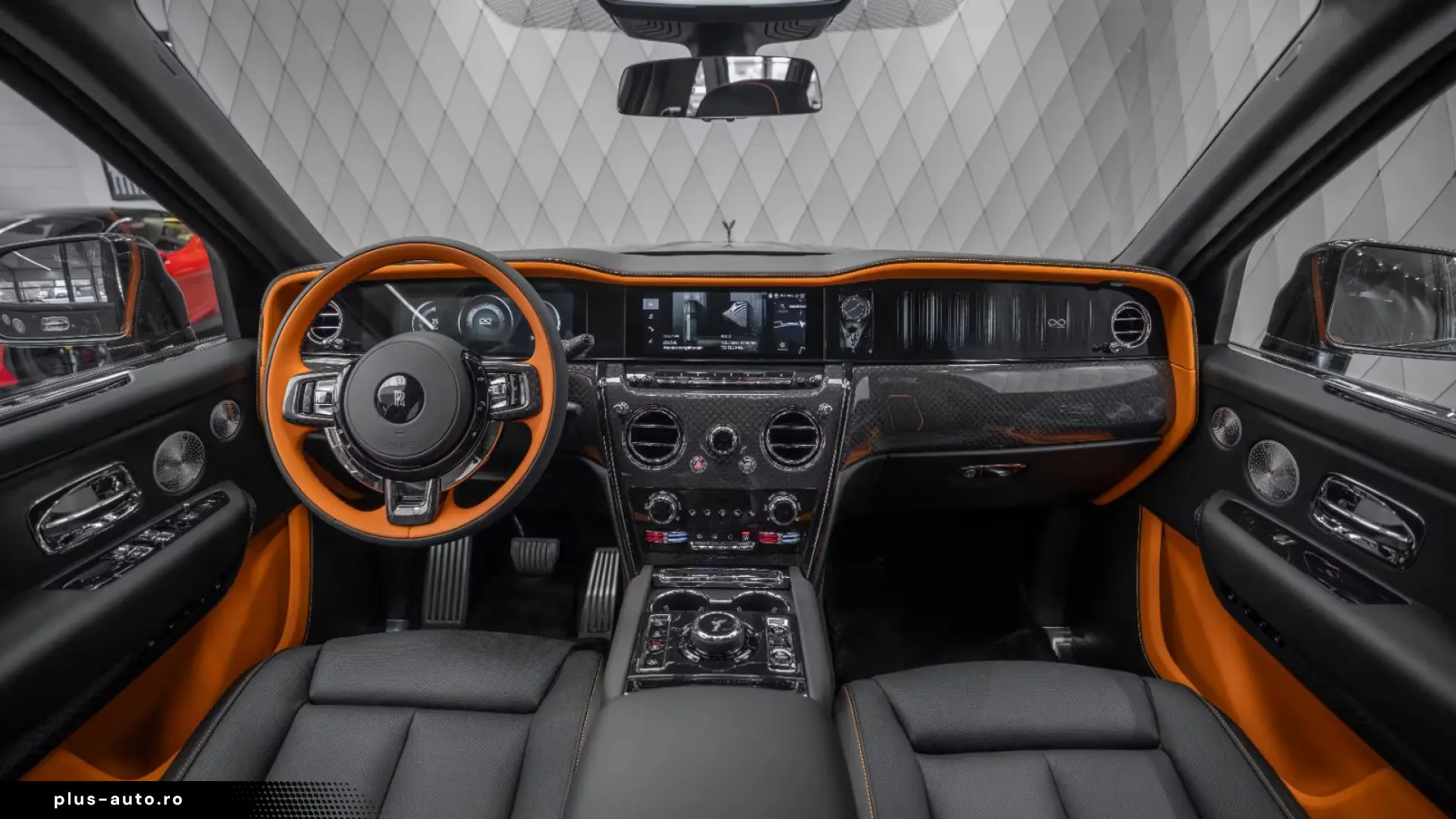 Rolls-Royce Cullinan BLACK BADGE 2026 BLACK BLACK-ORANGE