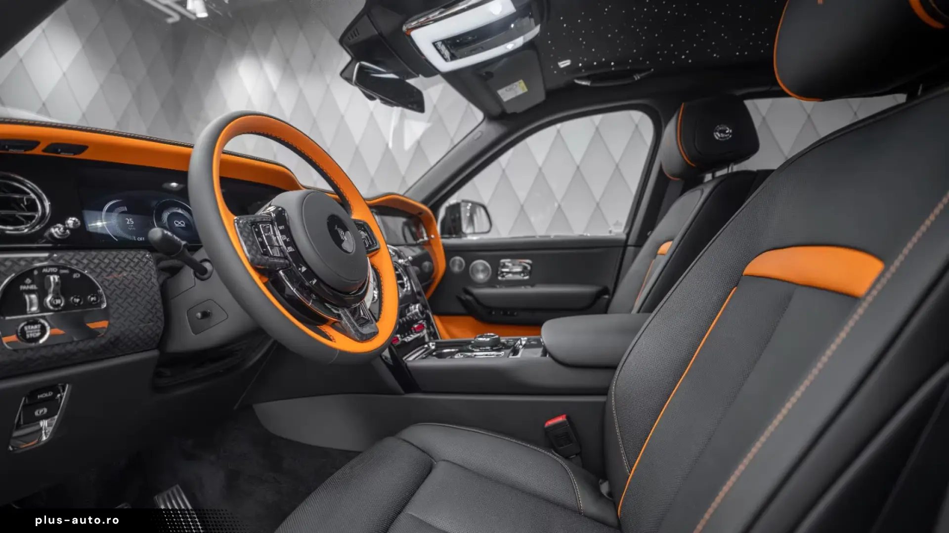 Rolls-Royce Cullinan BLACK BADGE 2026 BLACK BLACK-ORANGE