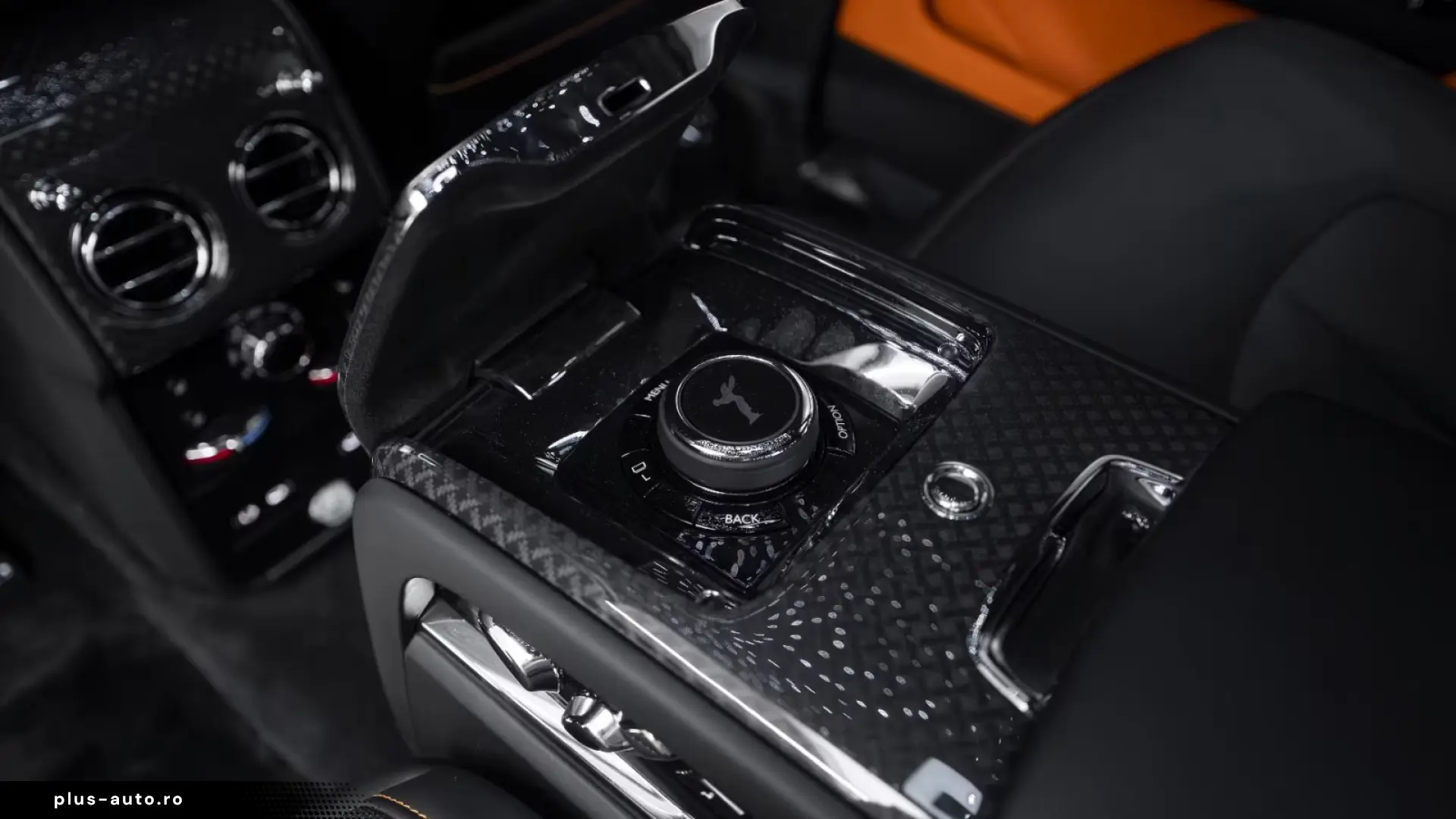 Rolls-Royce Cullinan BLACK BADGE 2026 BLACK BLACK-ORANGE