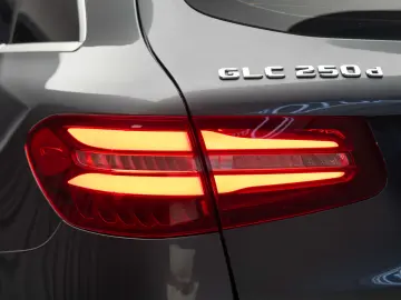 250 d 4MATIC 9G-TRONIC AMG Line