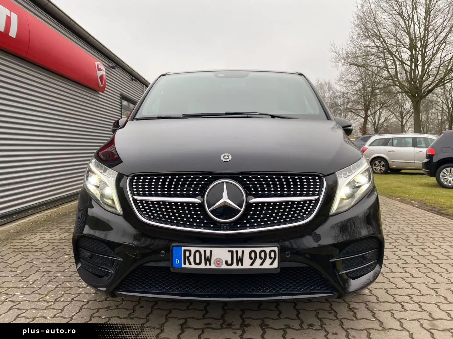 MERCEDES-BENZ V 300  Night Airmatic Burmester AMG-AHK-Leder