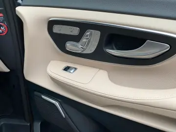 MERCEDES-BENZ V 300  Night Airmatic Burmester AMG-AHK-Leder