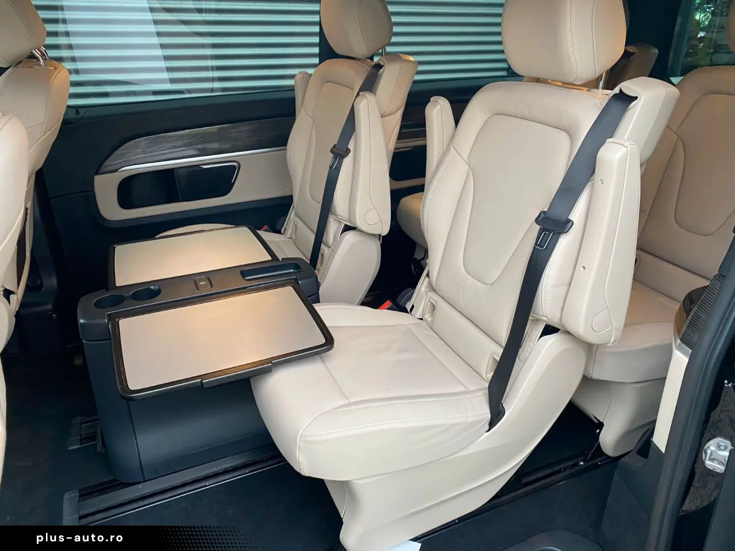 MERCEDES-BENZ V 300  Night Airmatic Burmester AMG-AHK-Leder