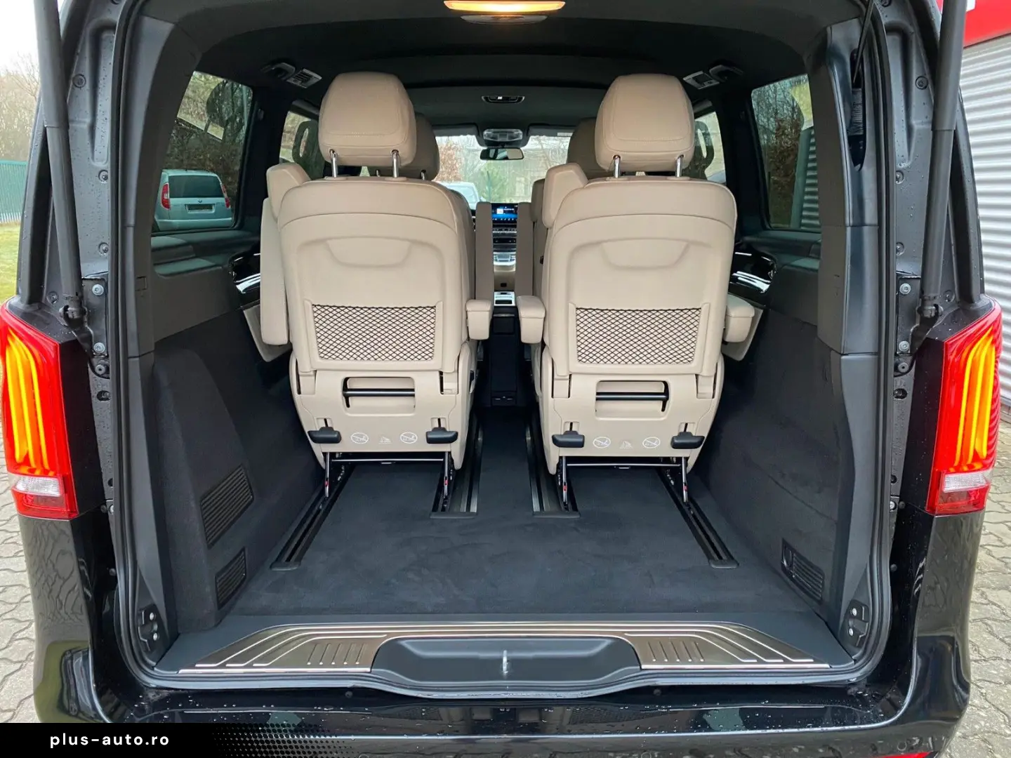 MERCEDES-BENZ V 300  Night Airmatic Burmester AMG-AHK-Leder