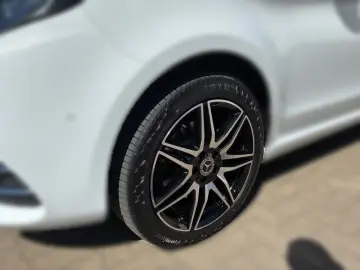 MERCEDES-BENZ V 300 d 4M AVANTGARDE EDITION Lang AMG…