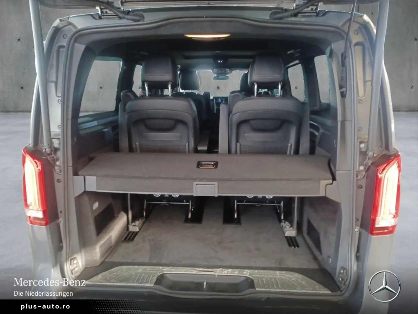 MERCEDES-BENZ V 300 d Lang EXCLUSIVE EDITION AMG SchiebDa 9G