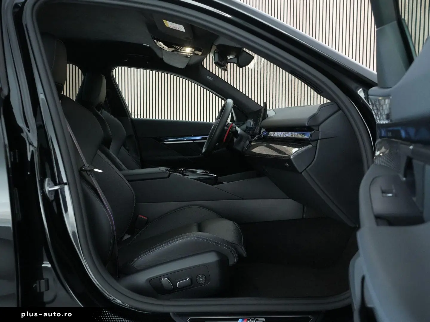 BMW M5  Carbon ext. Bowers&Wilkins head-up