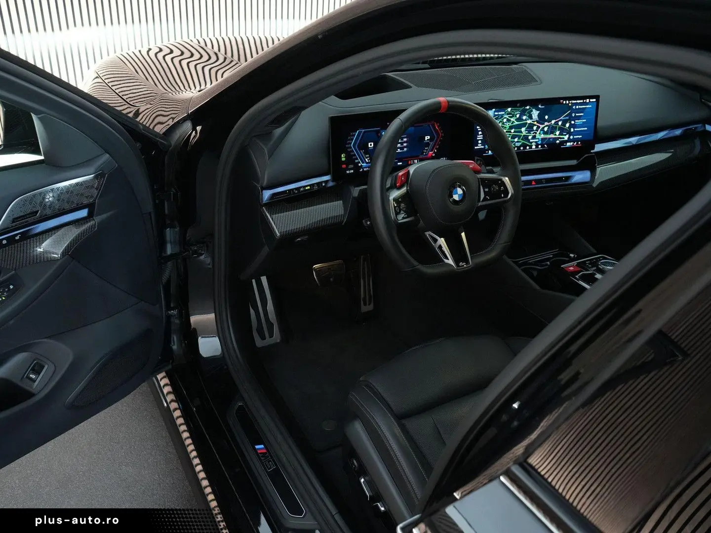 BMW M5  Carbon ext. Bowers&Wilkins head-up