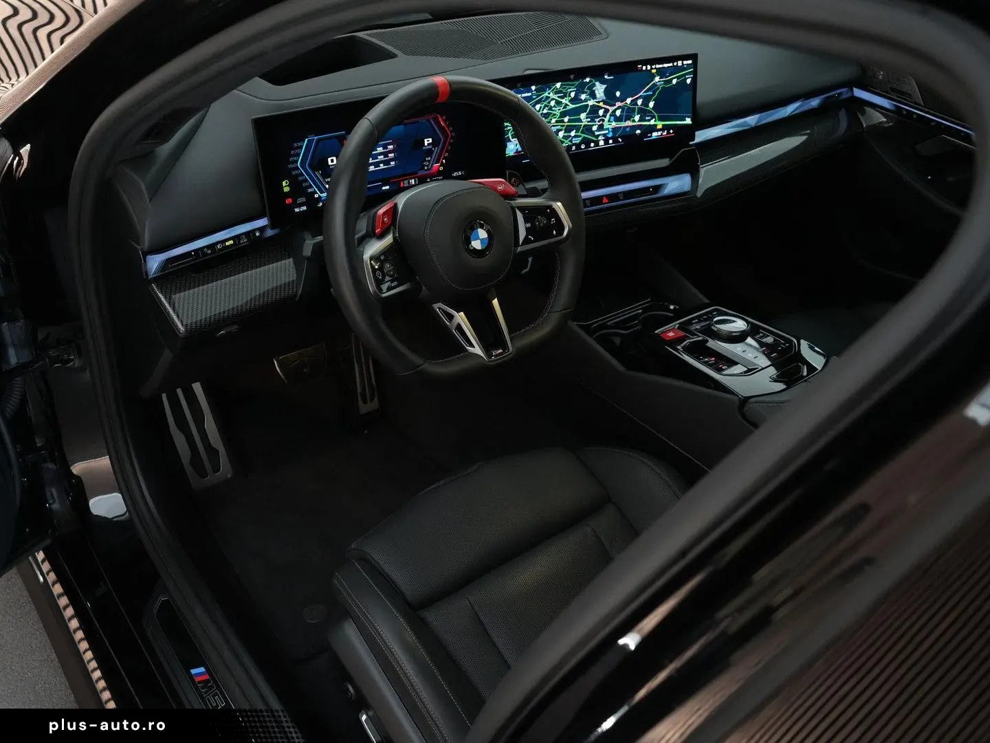 BMW M5  Carbon ext. Bowers&Wilkins head-up