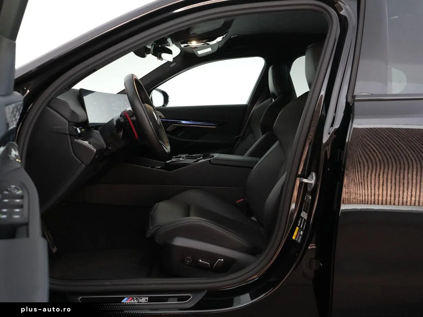 BMW M5  Carbon ext. Bowers&Wilkins head-up
