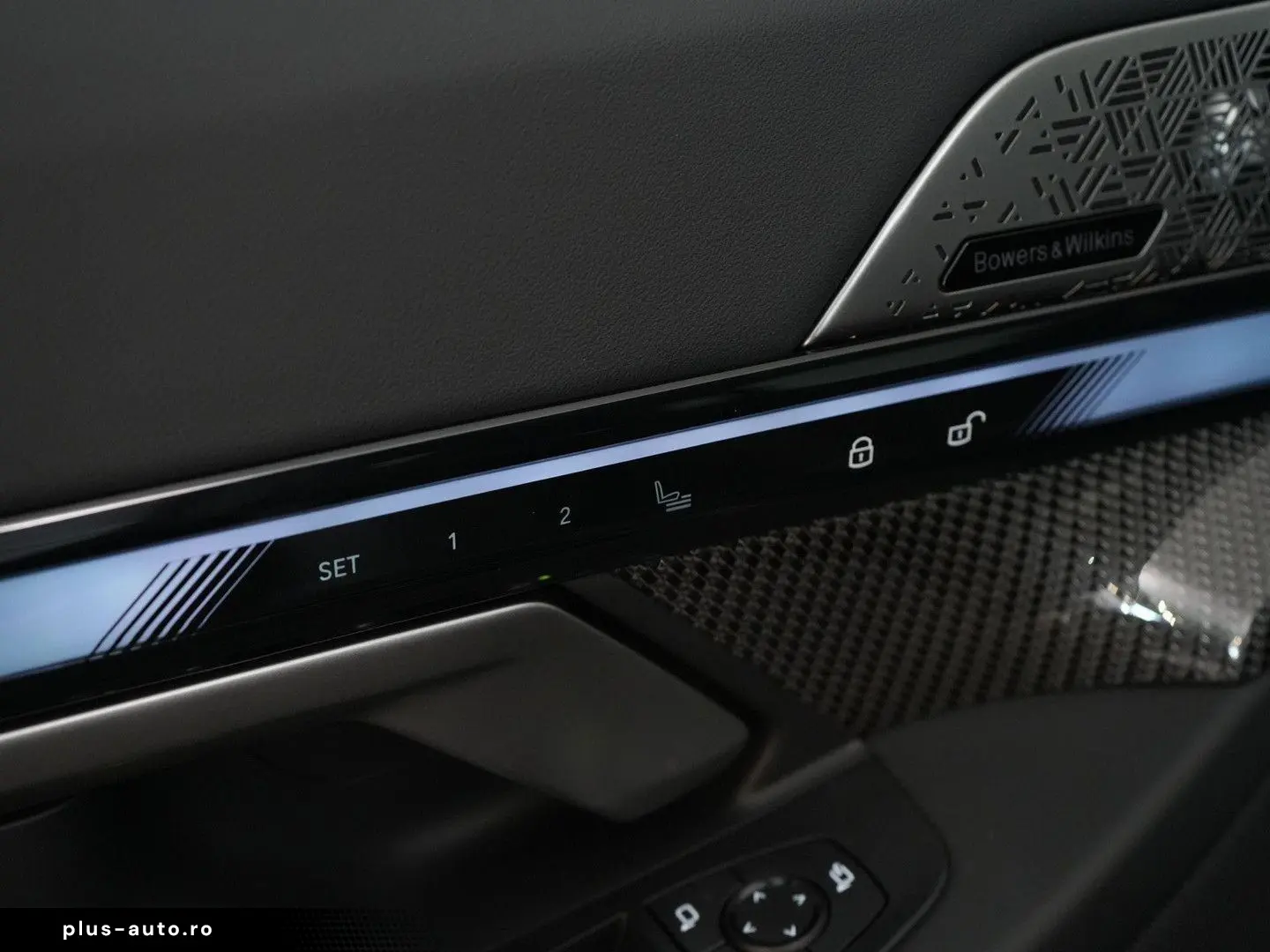 BMW M5  Carbon ext. Bowers&Wilkins head-up