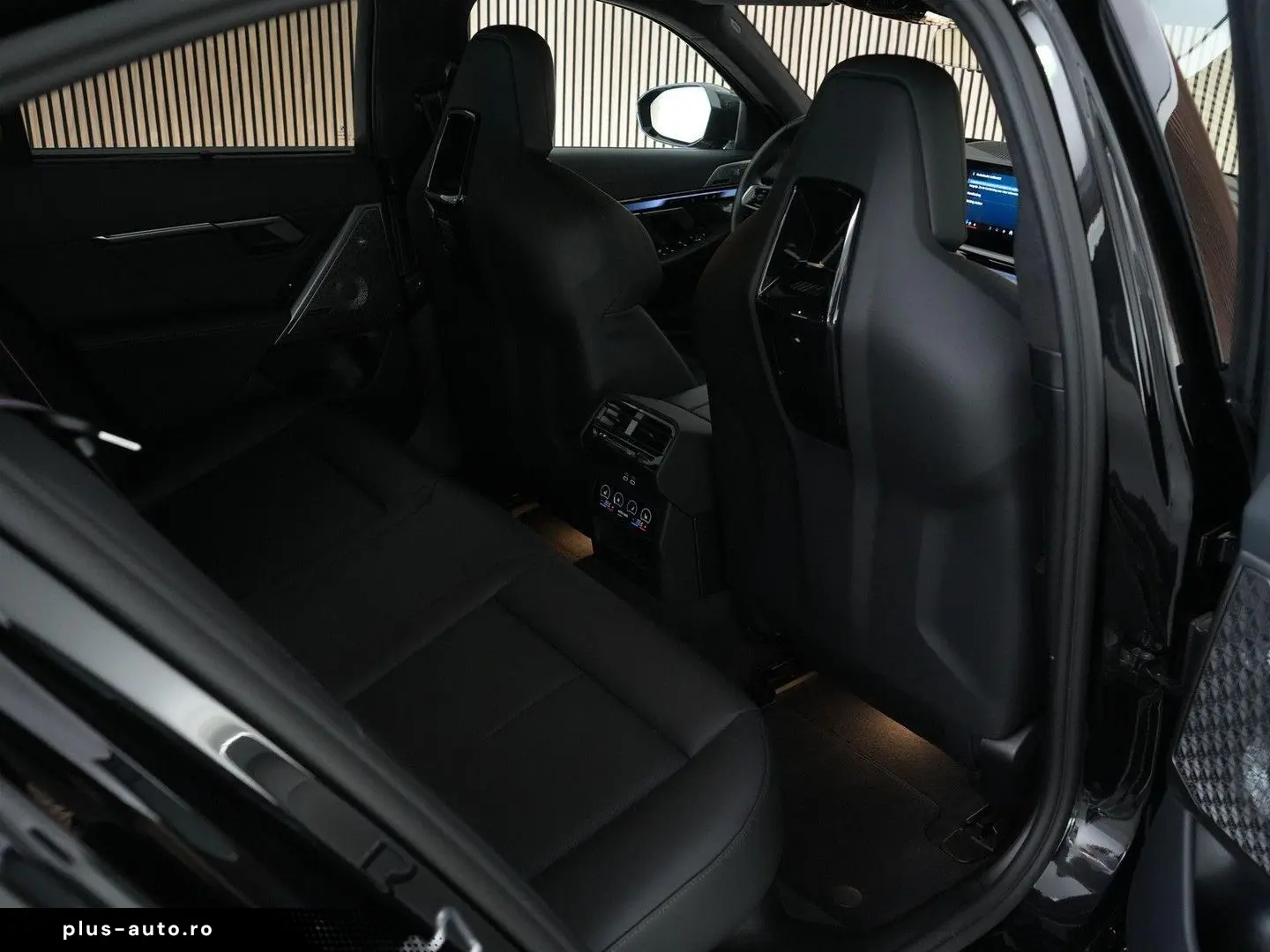 BMW M5  Carbon ext. Bowers&Wilkins head-up