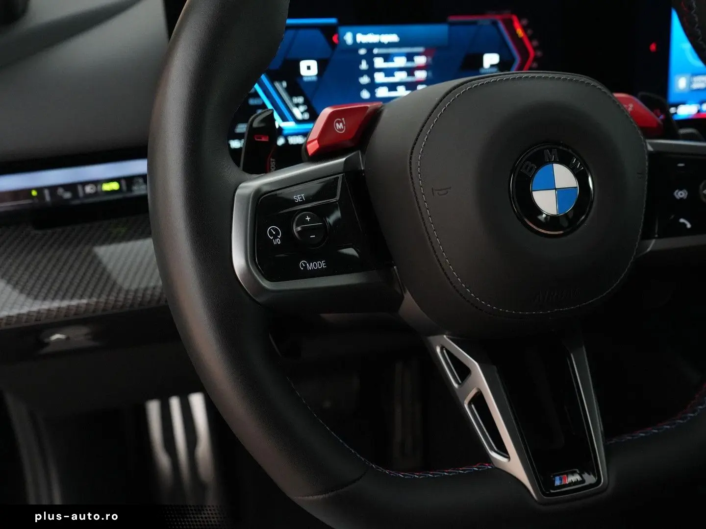 BMW M5  Carbon ext. Bowers&Wilkins head-up