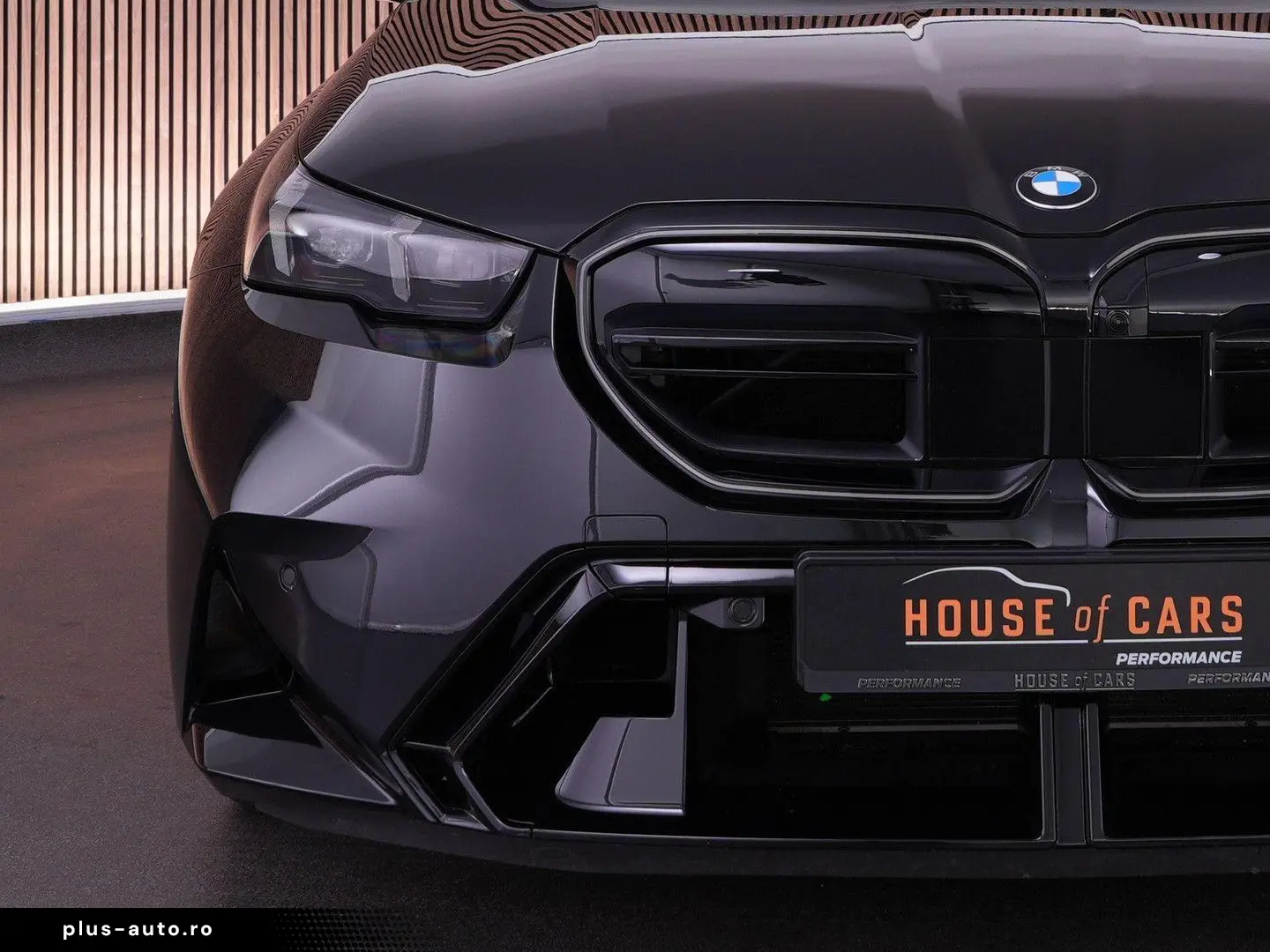 BMW M5  Carbon ext. Bowers&Wilkins head-up