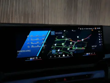 BMW M5  Carbon ext. Bowers&Wilkins head-up