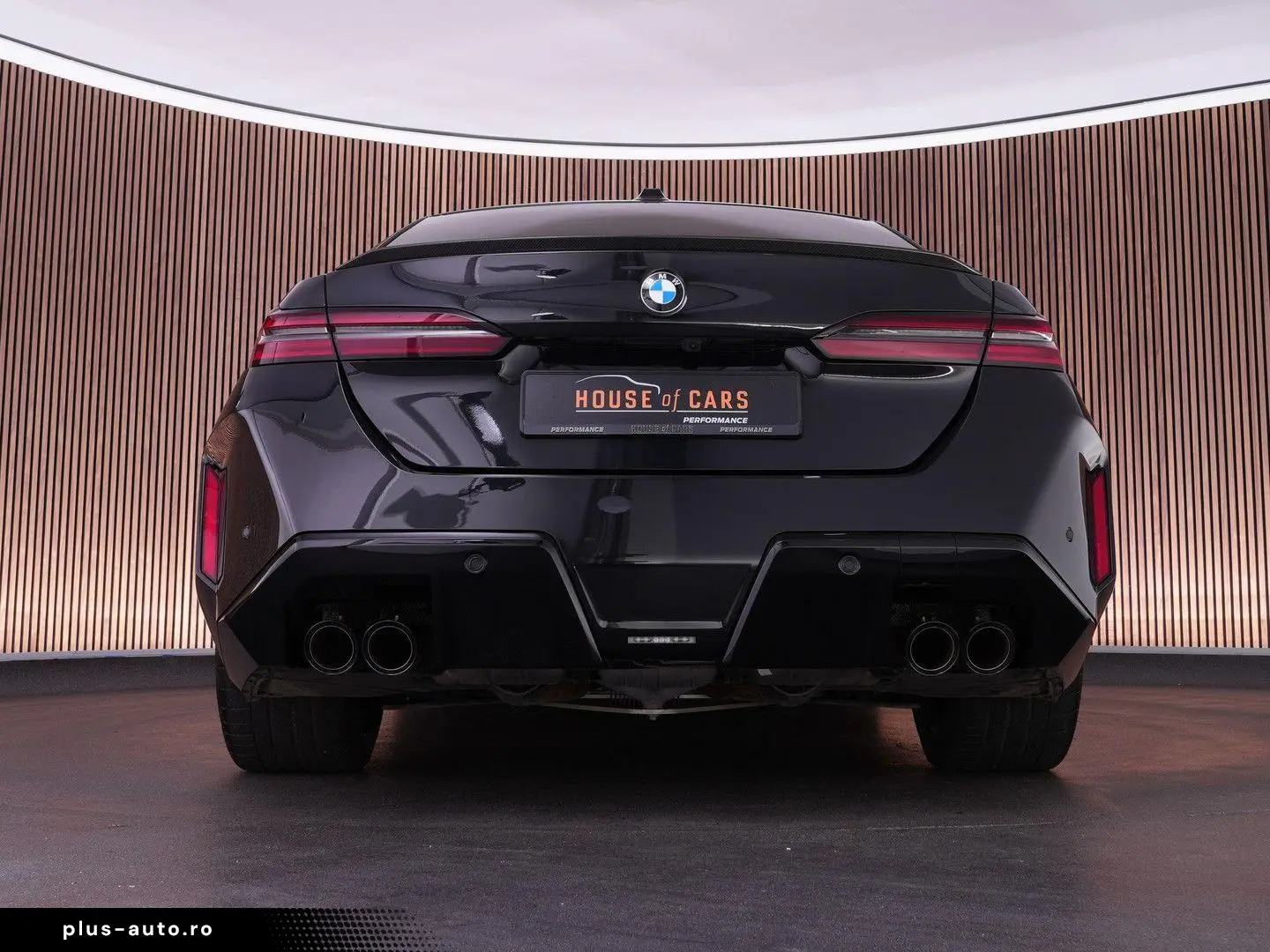 BMW M5  Carbon ext. Bowers&Wilkins head-up