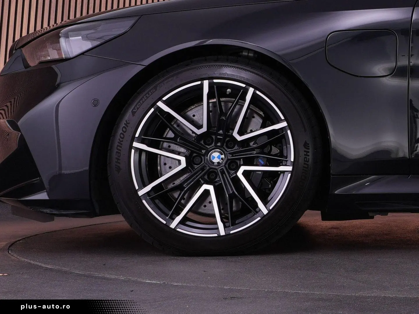 BMW M5  Carbon ext. Bowers&Wilkins head-up
